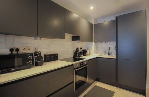 Bordesley Appartement | Birmingham Central|wifi|Parking|Sleeps 6