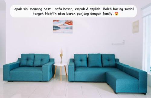 Si Rusa Maison | Biru Home PD Famili Selesa Suppa Pool & Aircond