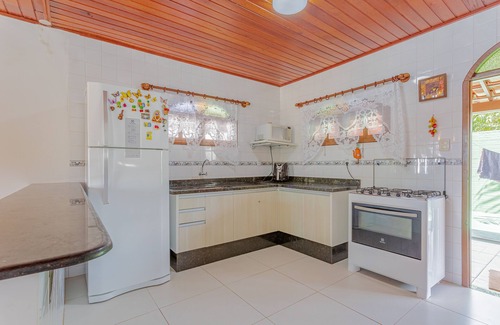 Barra do Jacuipe Maison | BJ07 Excelente Casa 4 Suítes -B. Jacuípe