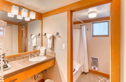 Black Butte Ranch Appartement | Black Butte Ranch Lodge Room 020