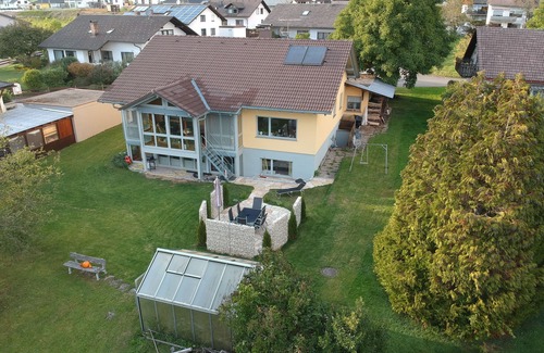 Uehlingen-Birkendorf Appartement | Forêt-Noire, oasis de bien-être exclusive avec sauna. Freiburg / Feldberg / Schluchsee / Zurich