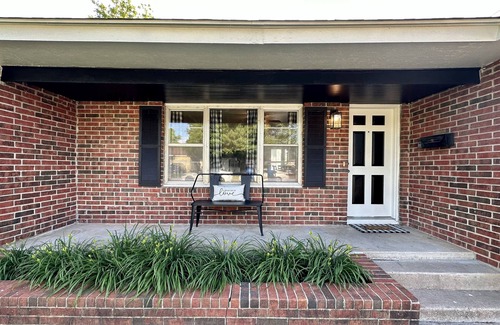 Ponca City Maison | Black Horse Adobe, New Listing, Great Location