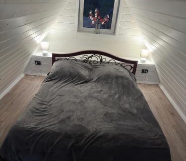 Yaremche Chalet De Ski | Black Pepper