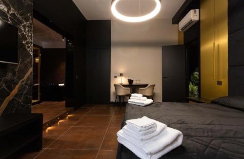 Carini Maison | Black Room Suite and SPA
