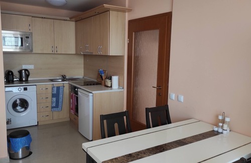 Sveti Vlas Appartement | Black Sea view spacious 2 bedroom apartment in Sveti Vlas Fort Noks WiFi, AC, TV