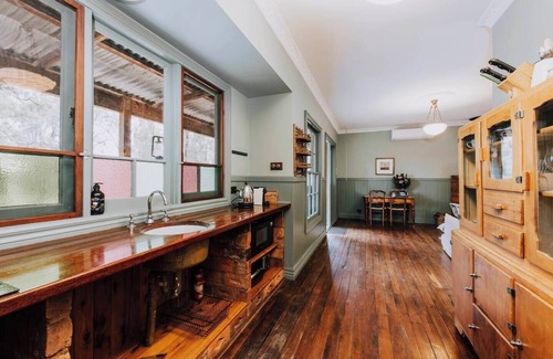 Budgee Budgee Cabine | Black Springs A Romantic Bushland Escape
