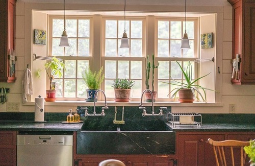 Milton Maison | Black Walnut Tree Farm: Farmhouse on 50 Acres