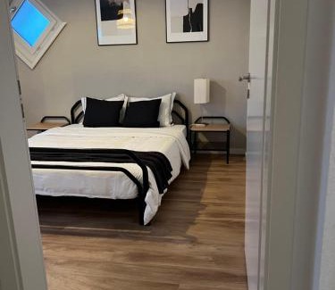Oberuzwil Appartement | Black&White Apartment
