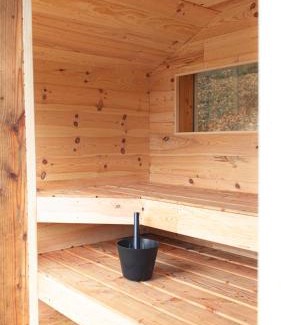Gif-sur-Yvette Appartement | Black & White Suite & SPA - Sauna & Jacuzzi