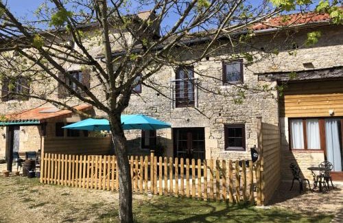 Blanzay Maison | Blacksmiths Cottage in Blanzay - 3 beds