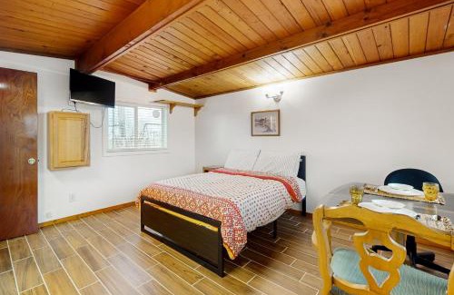 Mount Vernon Maison | Blake's Skagit Resort, Cabin 4