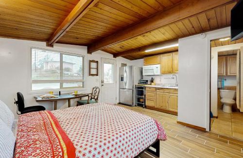 Mount Vernon Maison | Blake's Skagit Resort, Cabin 4