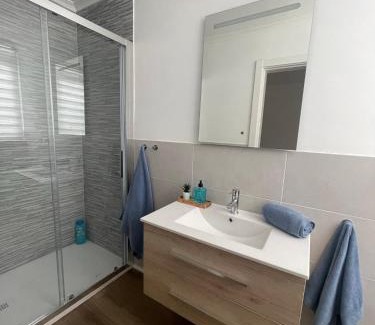 Valdepenas Appartement | Blanco y Añil Plaza