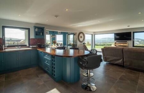 Dingle Maison | Blasket View - 5 Star