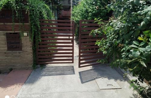 Noida Maison | Blessings Noida Home stay