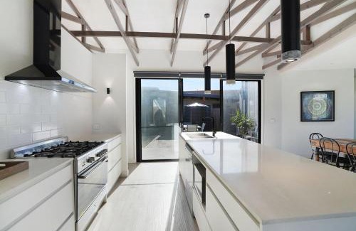Port Fairy Maison | Bliss at South Beach