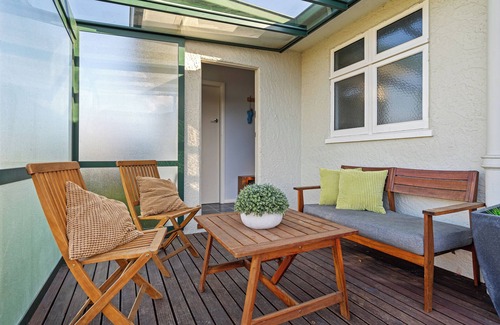 Blenheim Maison | Bliss on Barratt - Blenheim Holiday Home