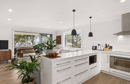 Sanctuary Point Maison | Bliss on the Basin - Water views