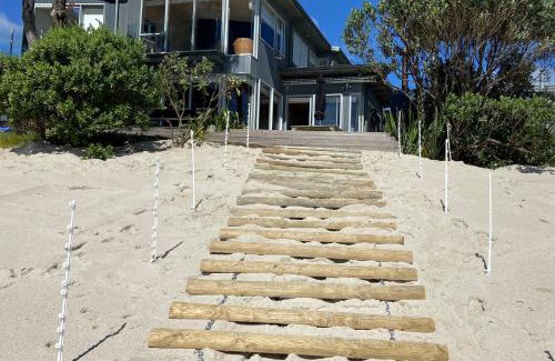 Whangapoua Maison | Bliss on the Beach - Whangapoua