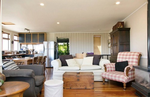 Hilltop Cottage | Bliss - Maison de vacances Taupo
