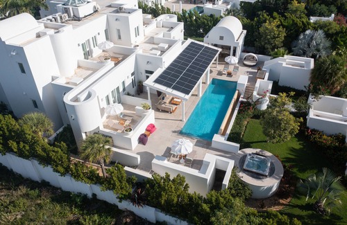 Rendezvous Bay Villa | Blissful 4BR Escape – 4800SF, Pool, Hot Tub & Stroll to Rendezvous Bay beach