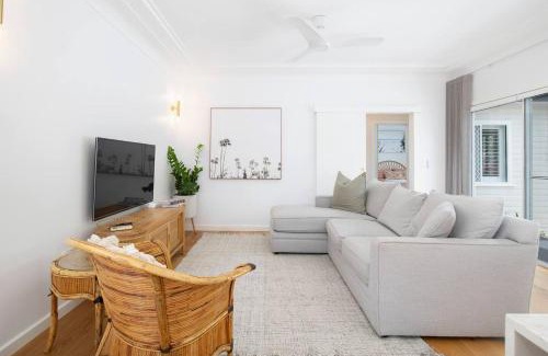 Merewether Maison | Blissful Merewether Beach Cottage - A Coastal Gem