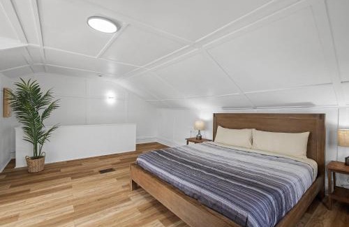 Bloomfield Maison | Bloomfield, Shadyside !D Spacious and Unique Bright Private Bedroom with Shared Bathroom