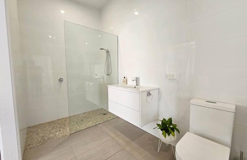 Penna Maison | Blossom Cottage - Cosy Retreat