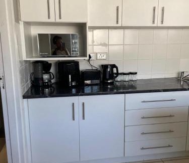 Port Elizabeth Appartement | Blossom on 13