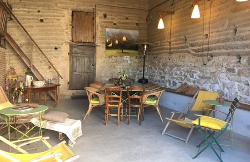Melay Maison | coup de coeur, prestations luxueuses, maison de famille , piscine,jacuzzi