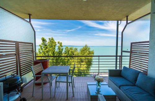 Siofok Aranypart Appartement | BLTN Panorama Apartment
