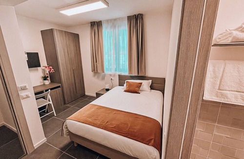 Buccinasco Hôtel | BLU HOTEL 4 4 S.R.L.