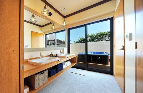 Sumuide Maison | Blu Newly built Red tile house Beach 40 seconds / Nago Okinawa