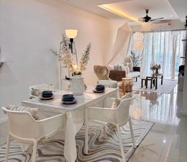Larut Appartement | Blubelle Apt Near Lake Garden Zoo With Wifi Netflix