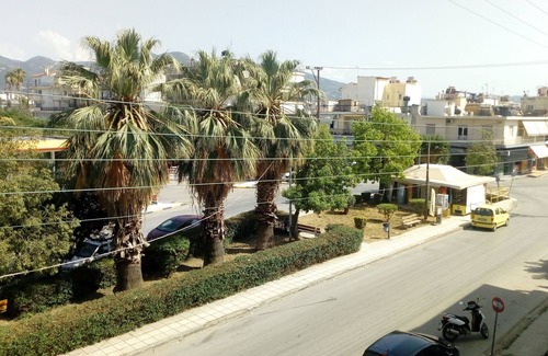 Patras Appartement | Appartement bleu près du port, TEI / wifi + PARKING
