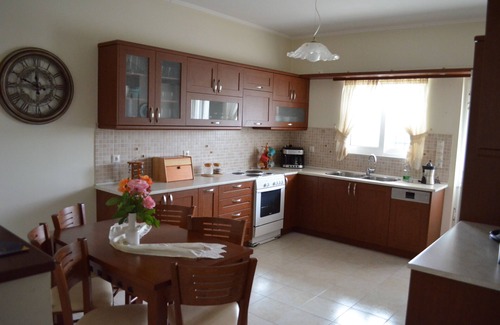 Egira Appartement | Blue Ark Aigeira Flat & Studio