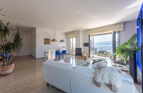Ispra Appartement | Blue Dream