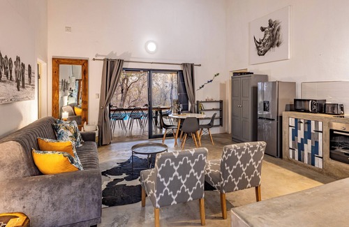 Marloth Park Maison | Blue Goose Bush Retreat