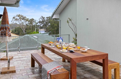 Lake Cathie Appartement | Blue Gum Apt 4 - walk to lake, beach, shops