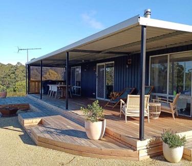 Adventure Bay Maison | Blue Gum on Bruny
