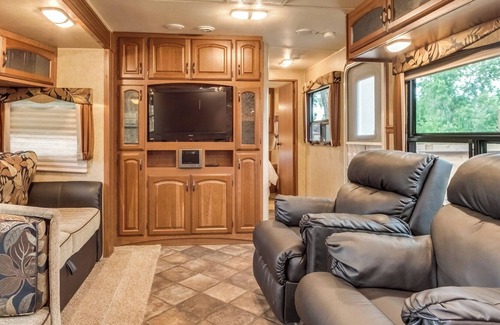 Arvada Plaza Area Maison | Blue Haven RV