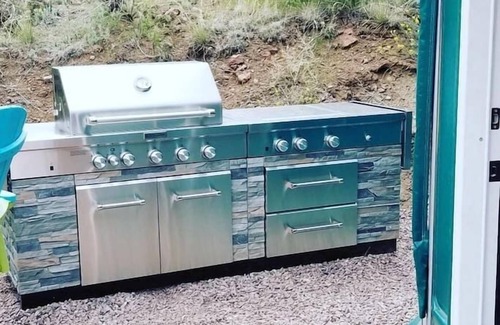 Canon City Maison | Blue Heron Summary: E