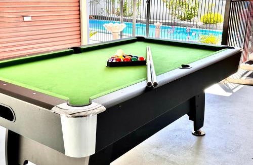 Nowra Maison | Blue Horizon House with Private Pool. Pet Friendly