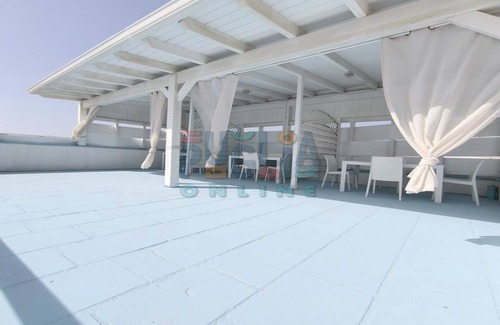 Posto Rosso Maison | Blue House seafront studio apartment in Red Place