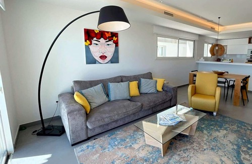 Cumbre del Sol Appartement | Blue Infinity, A Stunning Luxury Apartment with Amazing Sea Views.