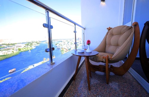 Al Duqqi Hôtel | Blue Lotus Nile Suites Hotel Aswan