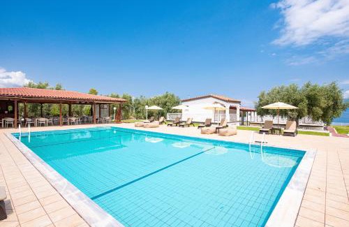 Chalcis Hôtel | Blue Marine Village