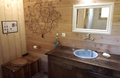 Bellegarde-en-Diois Lit Et Petit-Déjeuner | Ferme des montagnes bleues - chambre