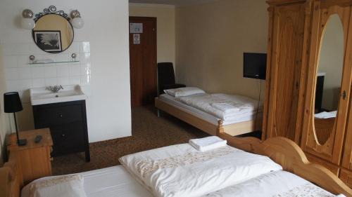 Treffen Hôtel | Blue Mountain Hotel