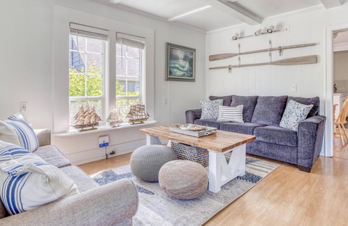 Gleneden Beach Maison | Blue Pineapple